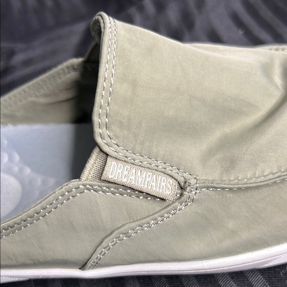 Green Loafers with Cushioned Soles - Picture 3 of 7